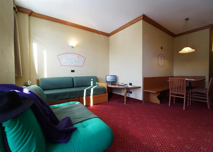 Palace Pontedilegno 3*